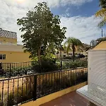 Tualto Apartment *