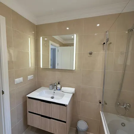 Tualto Εστεπόνα