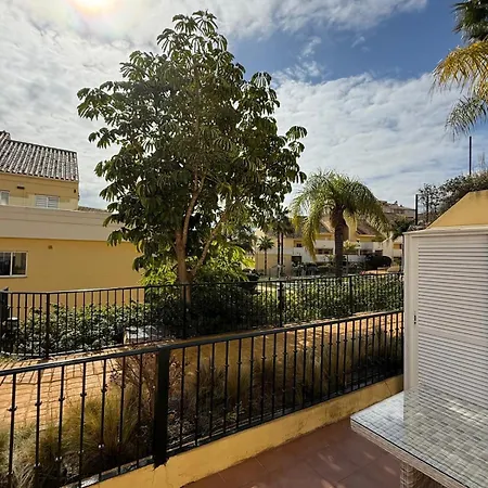Tualto Apartment *